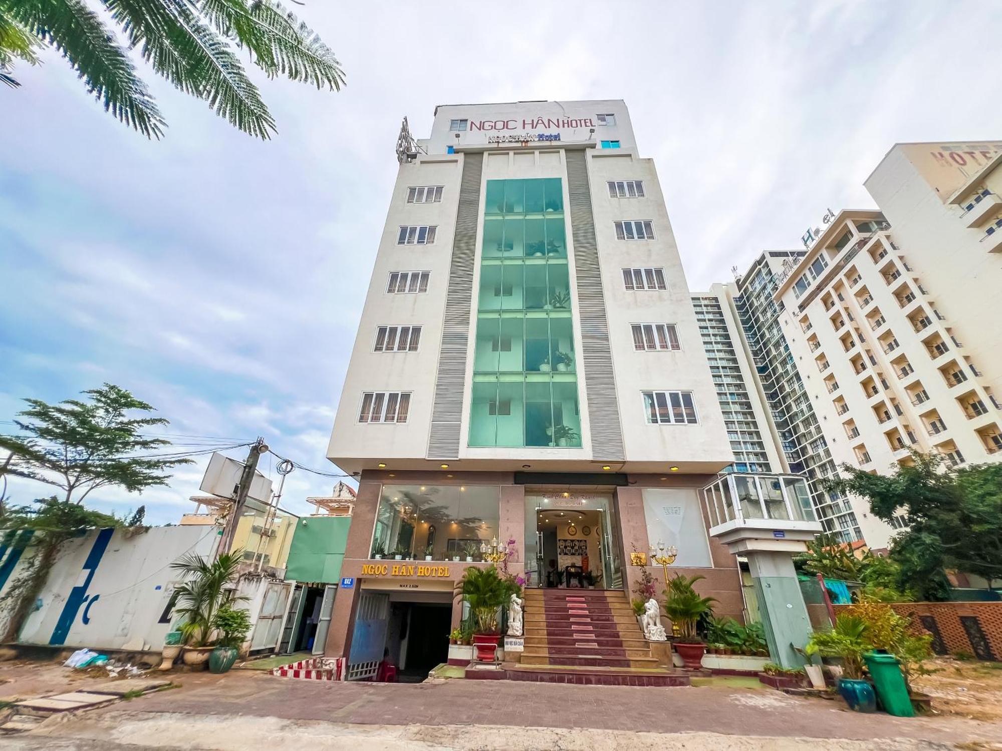 Ngoc Han Hotel By The Moment Vung Tau Exteriör bild