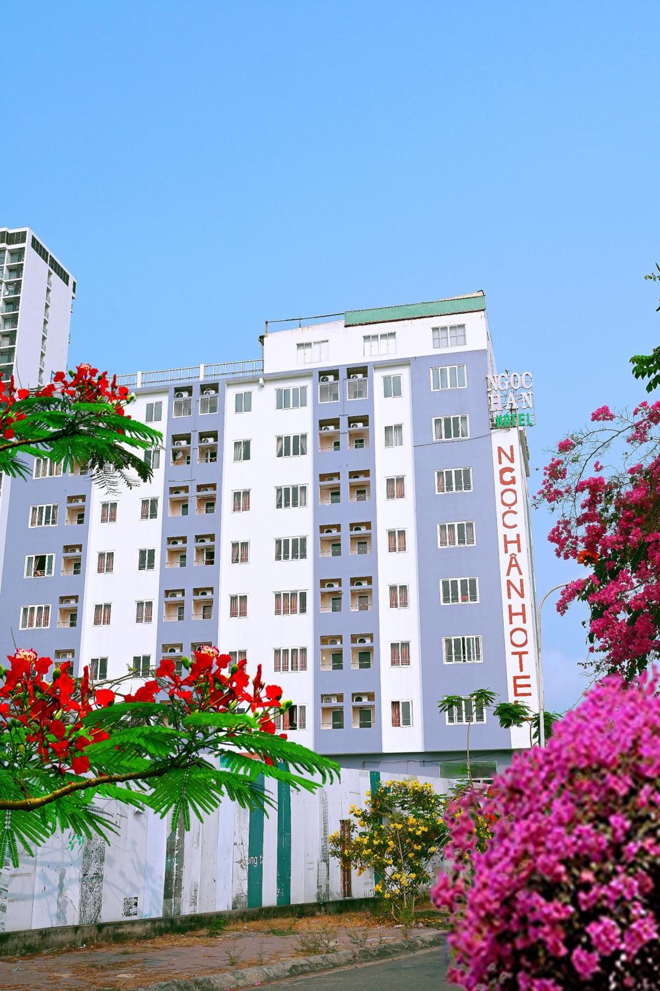 Ngoc Han Hotel By The Moment Vung Tau Exteriör bild