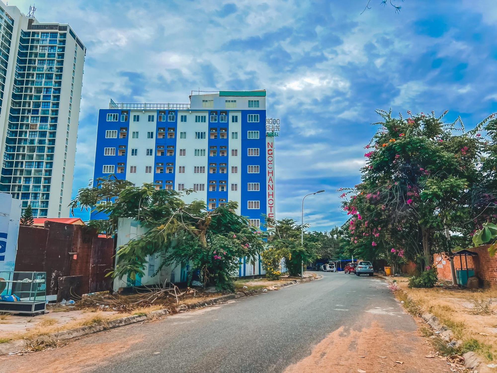 Ngoc Han Hotel By The Moment Vung Tau Exteriör bild