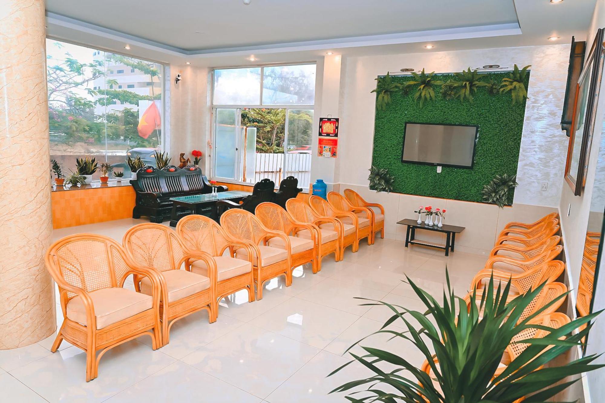 Ngoc Han Hotel By The Moment Vung Tau Exteriör bild