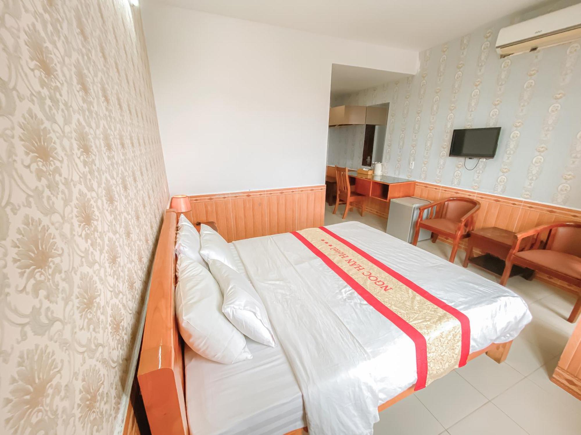 Ngoc Han Hotel By The Moment Vung Tau Exteriör bild